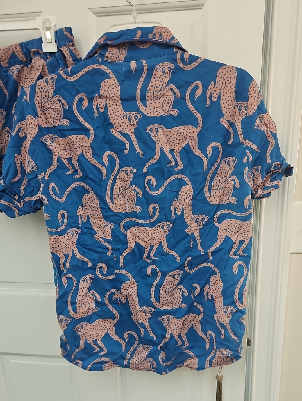 Desmond & Dempsey Pajama Set - Picture 4 of 6